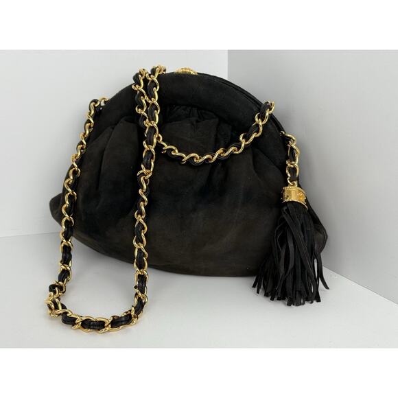 Chanel CC Matelassé Fringe Chain Shoulder Vintage Bag Black with Gold Hardware - Picture 1 of 16